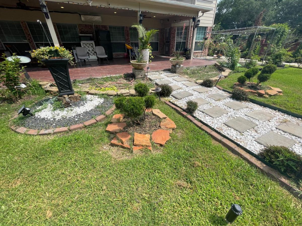 Afra Home With Huge Garden Houston, Texas Eksteriør billede